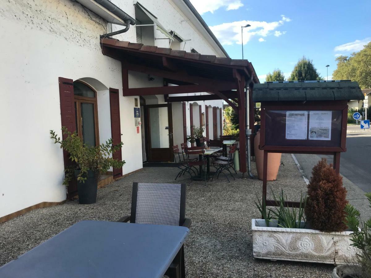 Hotel Au Feu de Bois à Amou Extérieur photo